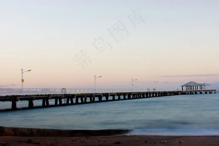 海岸码头图片