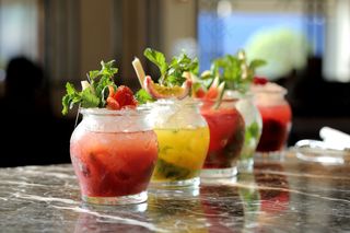 清新夏日夏季饮品摄影照片