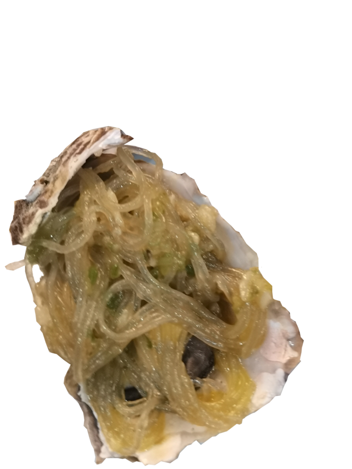 清蒸蒜蓉粉丝生蚝免抠摄影元素