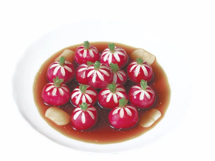 樱花小萝卜
