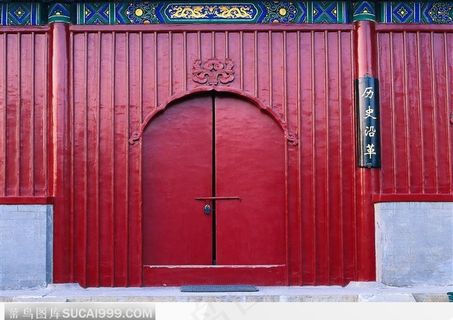 历史悠久的大门