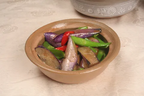 52芥兰南茄煲-张生粥记