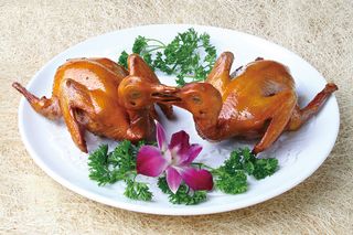 L00174脆皮琵琶乳鸽