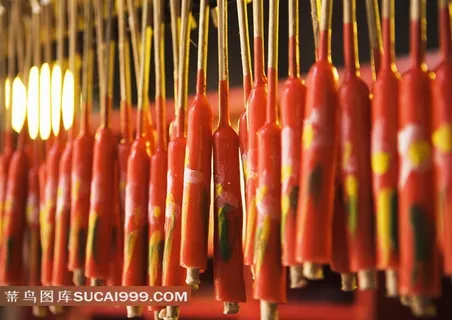 庙里烧香拜佛用的蜡烛 庙里烧香拜佛用的蜡烛