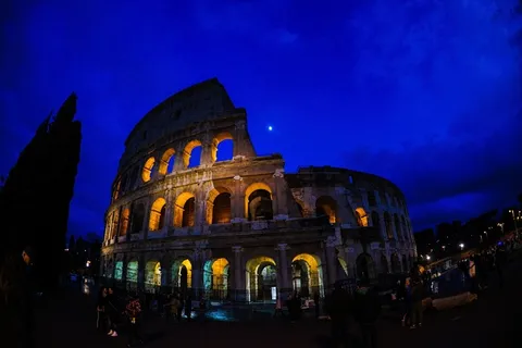 罗马斗兽场夜景图片 罗马斗兽场夜景图片