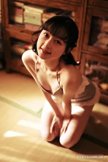 高清唯美清纯美女壁纸京京图片