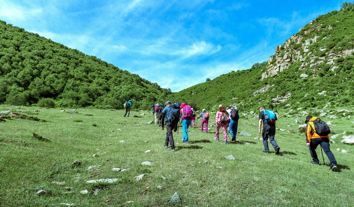 户外徒步旅行登山