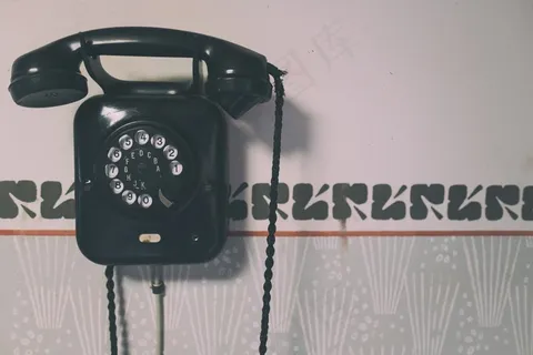 黑色拨号电话图片 黑色拨号电话图片