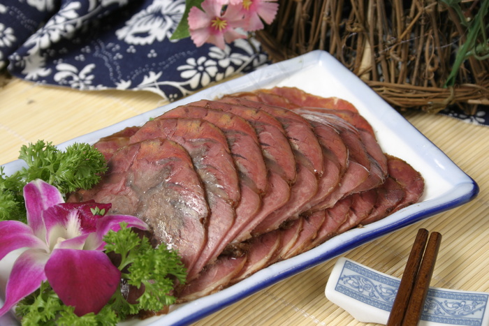  老汤酱牛肉