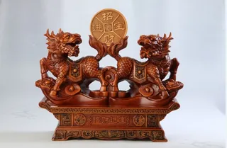 雕塑独角兽素材