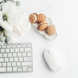 健盘鼠标花朵甜食