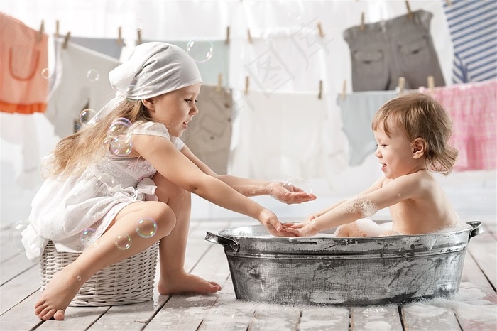 欢乐的童年时光