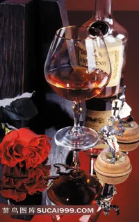 精美红酒杯玫瑰花摆件精美素材