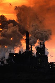 工业烟囱废气污染素材