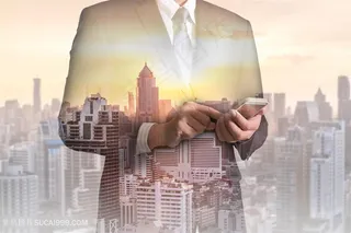 城市夜景与科技图片双重曝光