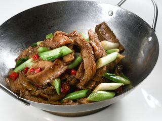 干锅美食焖锅湘菜麻辣香辣纸锅干锅牛肚