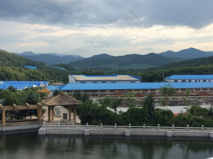 秀丽壮观的园林图片