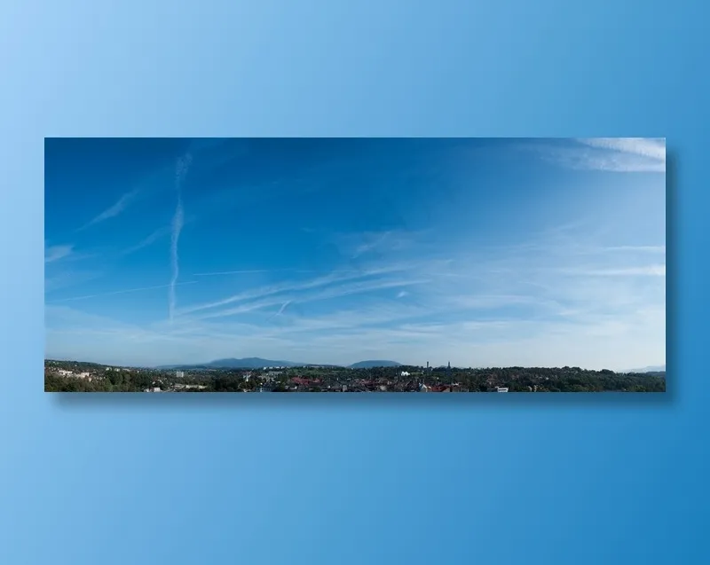 高空蓝天背景图