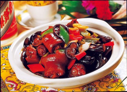 96x-081花菇焖猪尾