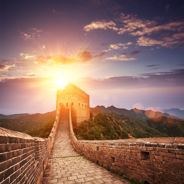 万里长城晚霞景色