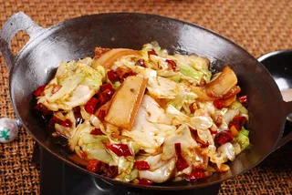 干锅美食焖锅湘菜麻辣香辣纸锅干锅包菜