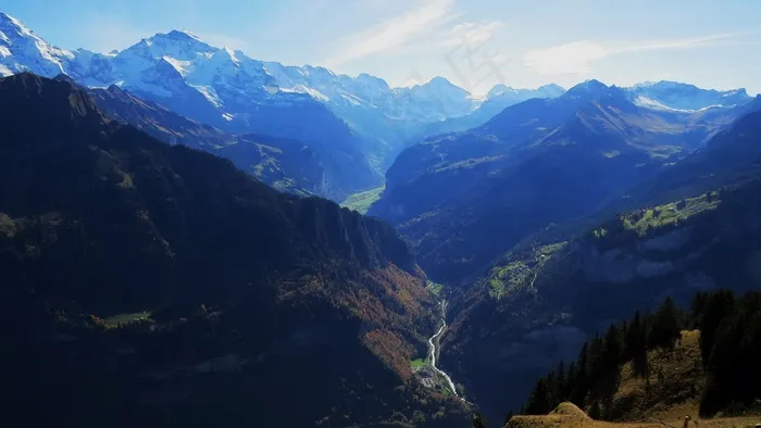 瑞士山脉景观图片