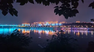 蓝橙调滨江夜景科技风风景图片