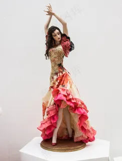 舞蹈娃娃摆件图片