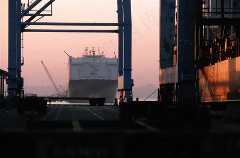 货运码头图片下载