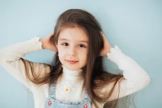 清新唯美可爱的女孩摄影图片