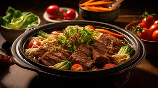 红烧牛肉面食物摄影写实图