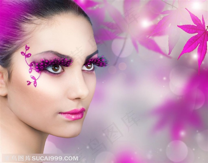 玫红睫毛彩妆美女