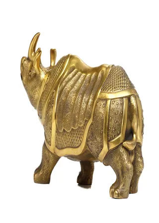 雕塑金色动物素材