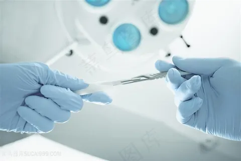 在手术室的医生人物高清图