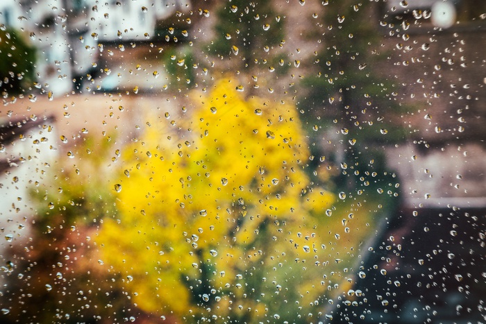 玻璃水珠背景图片下载