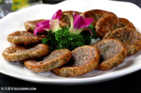 小吃野菜饼的美食图片