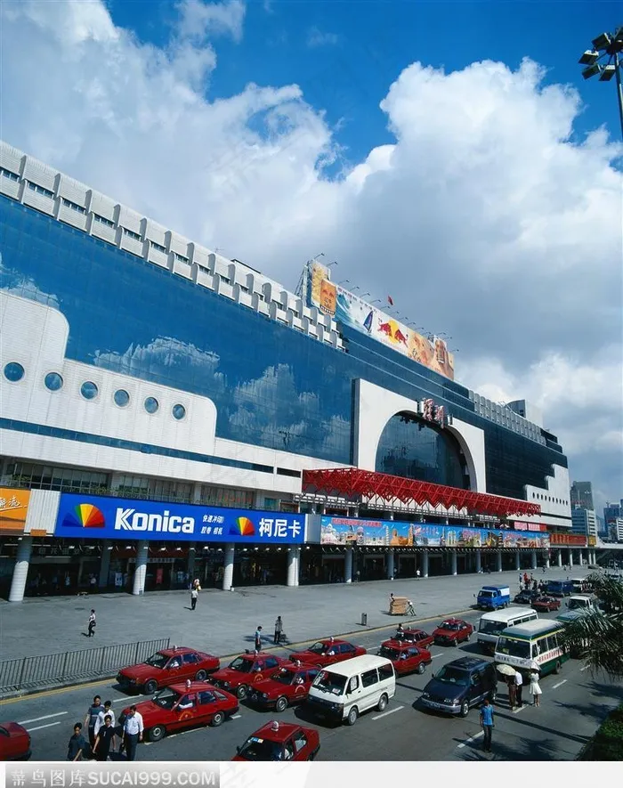 深圳火车站-车站前台