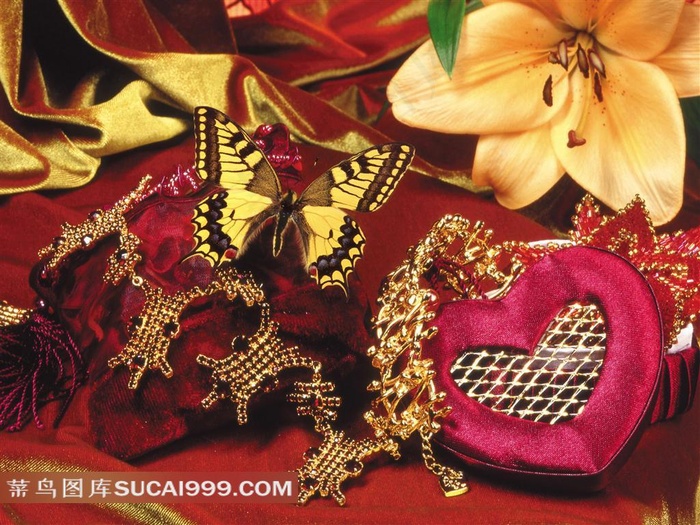 蝴蝶珠宝百合花素材