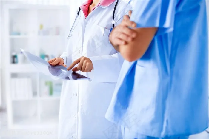 探讨病情的医生高清图片