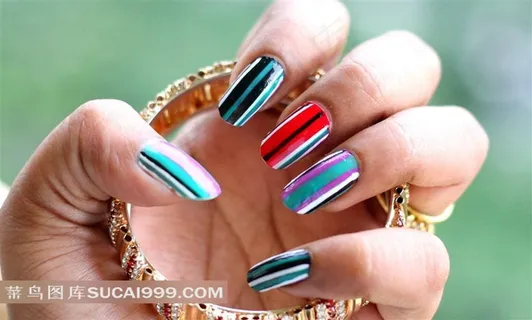 手部护理花样美甲素材图片