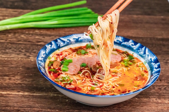 麻辣面小吃美食图