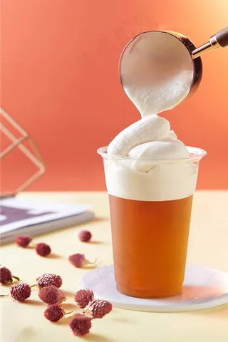 柠檬红茶奶盖图片