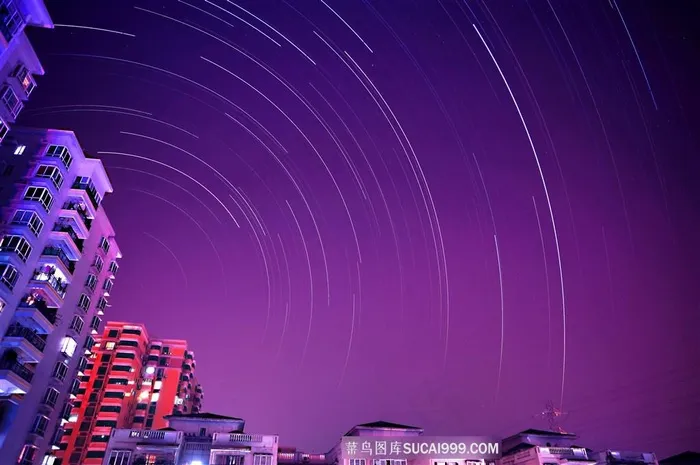 紫色夜空流星雨图片