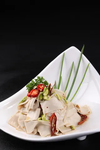 黑豆菜拌豆皮 (1)