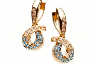 钻石耳环耳饰珠宝