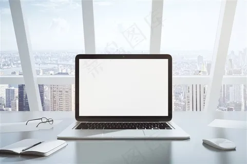 顶楼办公室里的办公设备高清图 顶楼办公室里的办公设备高清图