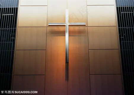 新婚物语-教堂上的十字架