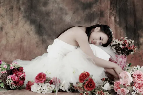 微笑美女素材图片下载 微笑美女素材图片下载