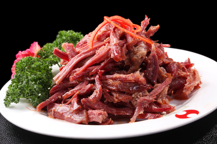手撕牛肉42元一份