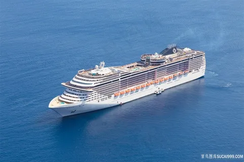 海上行驶的轮船高清船图片